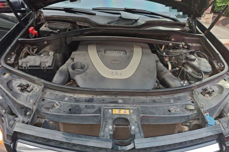 Used Mercedes-Benz GL-Class 2011 GL 450 Prestige Grand Edition Engine Bay