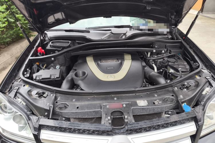 Used Mercedes-Benz GL-Class 2011 GL 450 4MATIC Prestige Edition Engine Bay