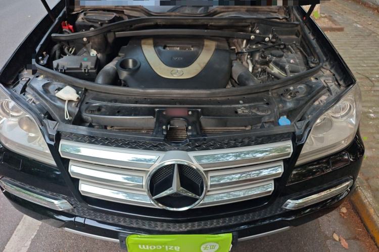 Used Mercedes-Benz GL-Class 2011 GL 450 4MATIC Prestige Edition Engine Bay