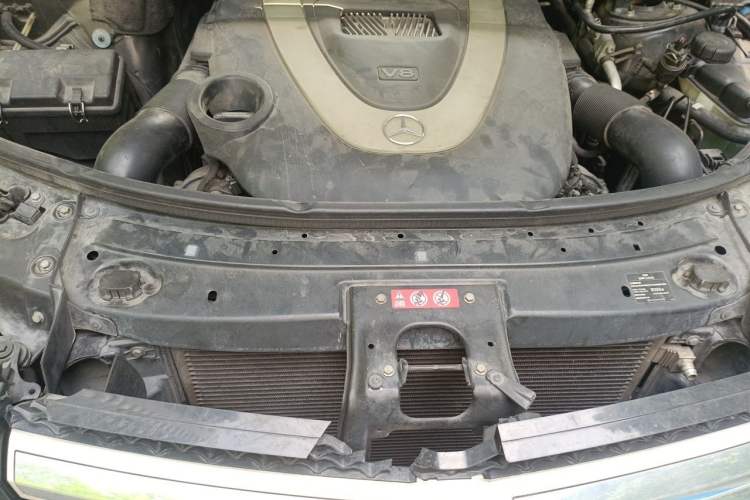 Used Mercedes-Benz GL-Class 2011 GL 450 4MATIC Prestige Edition Engine Bay