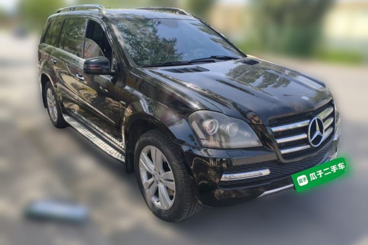Used Mercedes-Benz GL-Class 2011 GL 450 Prestige Grand Edition Front Right 45 Deg