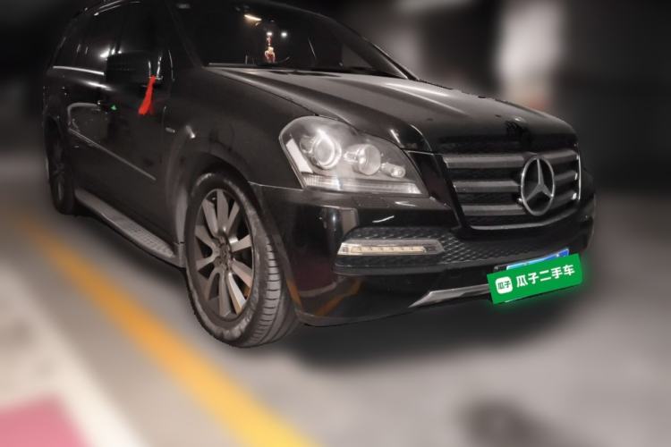 Used Mercedes-Benz GL-Class 2011 GL 450 Prestige Grand Edition Front Right 45 Deg