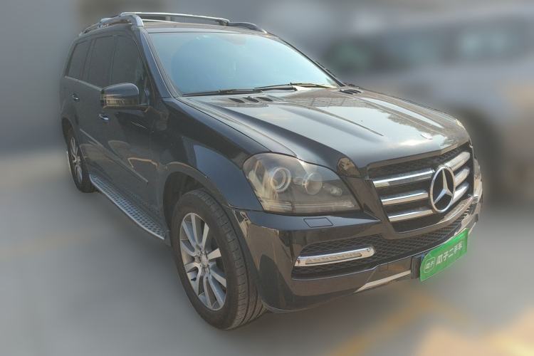 Used Mercedes-Benz GL-Class 2011 GL 450 Prestige Grand Edition Front Right 45 Deg