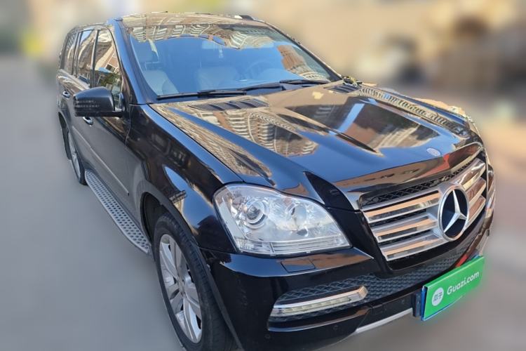 Used Mercedes-Benz GL-Class 2011 GL 450 4MATIC Prestige Edition Front Right 45 Deg