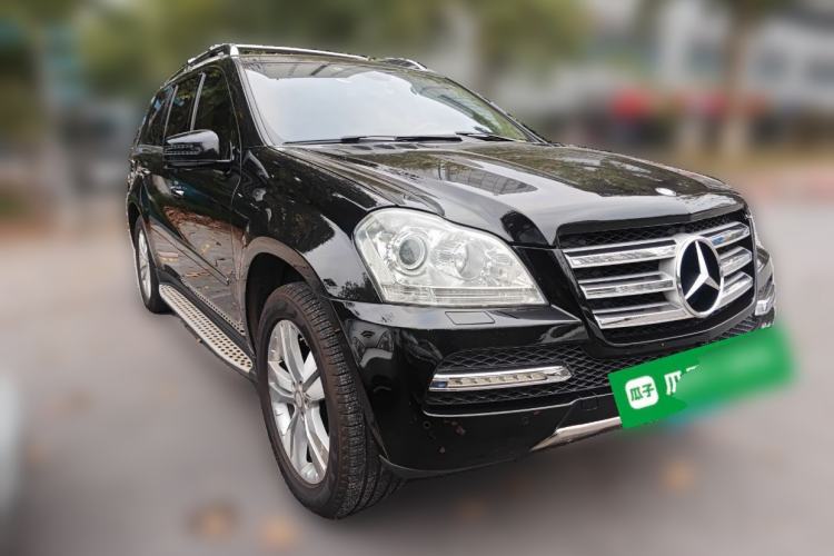 Used Mercedes-Benz GL-Class 2011 GL 450 4MATIC Prestige Edition Front Right 45 Deg