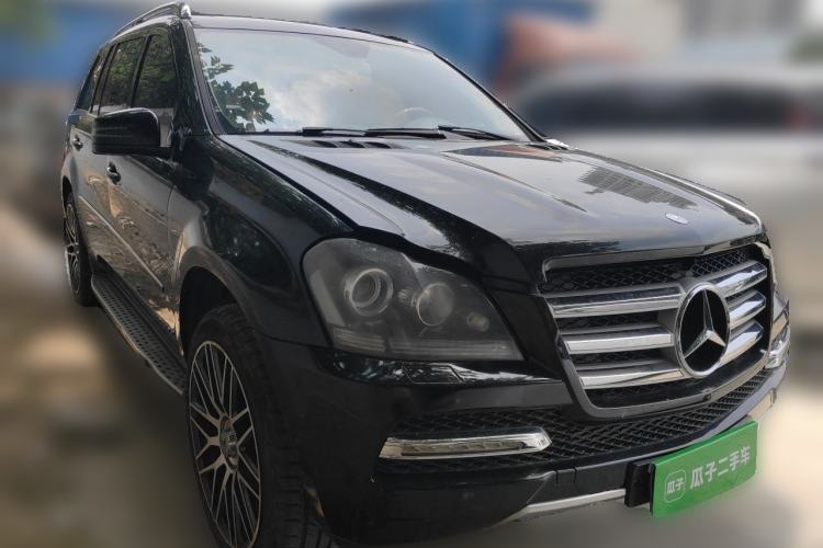 Used Mercedes-Benz GL-Class 2011 GL 450 4MATIC Prestige Edition Front Right 45 Deg
