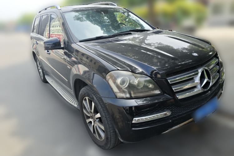 Used Mercedes-Benz GL-Class 2011 GL 450 4MATIC Prestige Edition Front Right 45 Deg