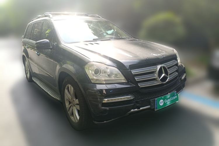 Used Mercedes-Benz GL-Class 2011 GL 450 4MATIC Prestige Edition Front Right 45 Deg