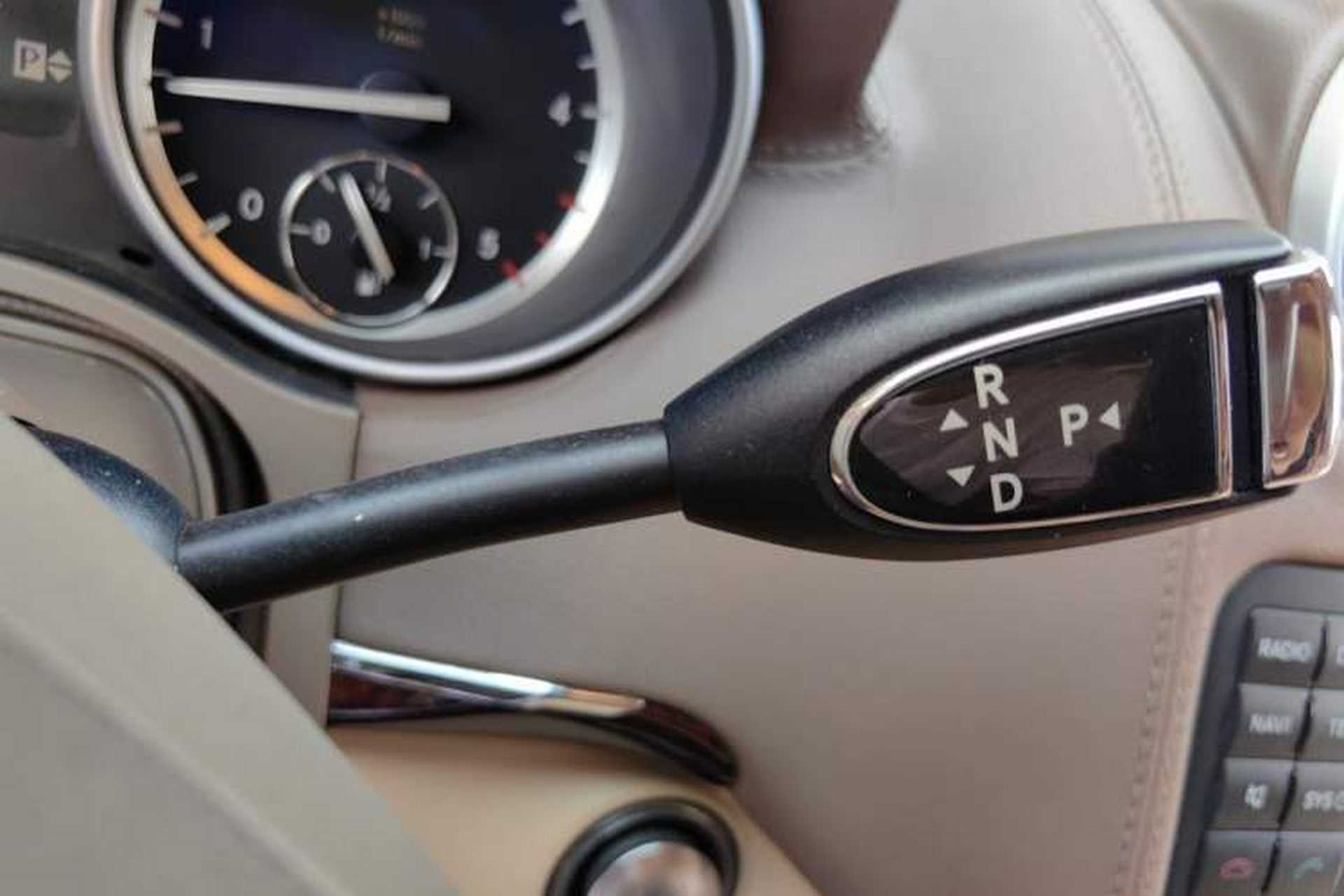 Used Mercedes-Benz GL-Class  Gear Lever