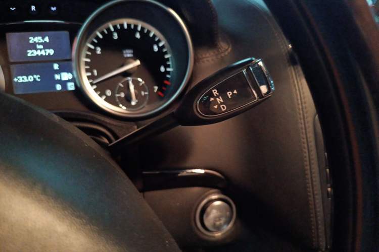 Used Mercedes-Benz GL-Class 2011 GL 450 Prestige Grand Edition Gear Lever