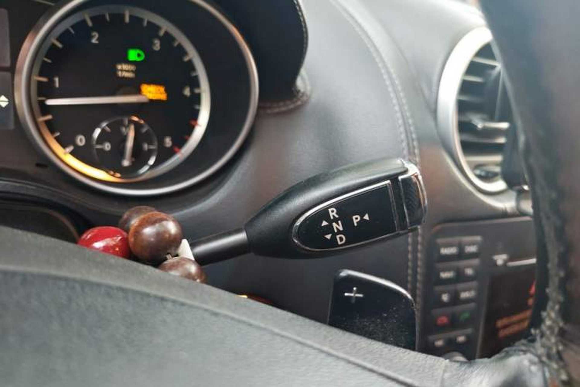 Used Mercedes-Benz GL-Class  Gear Lever