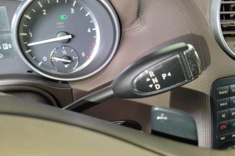 Used Mercedes-Benz GL-Class  Gear Lever