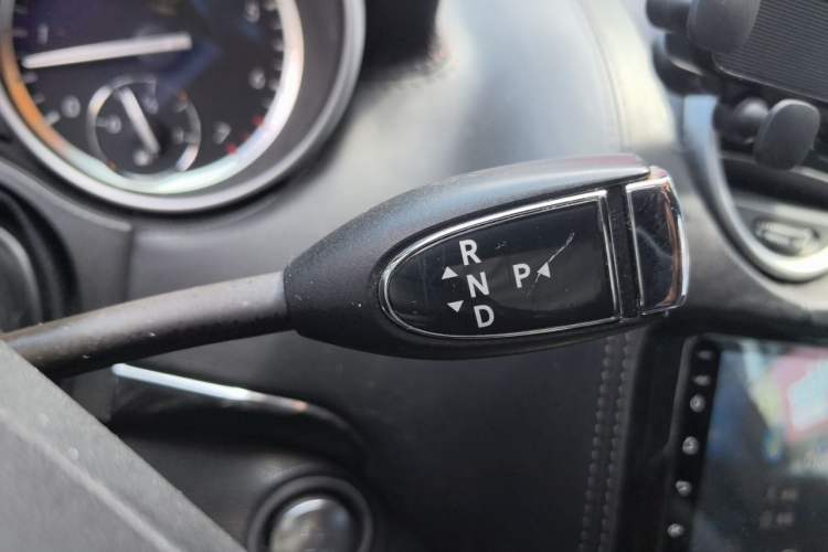 Used Mercedes-Benz GL-Class 2011 GL 450 Prestige Grand Edition Gear Lever