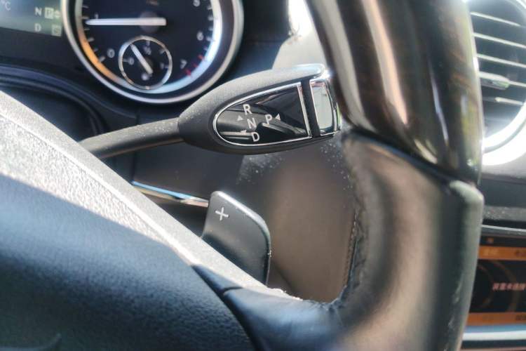 Used Mercedes-Benz GL-Class 2011 GL 450 Prestige Grand Edition Gear Lever