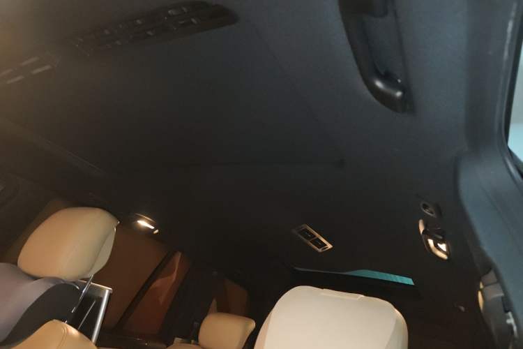 Used Mercedes-Benz GL-Class 2011 GL 450 4MATIC Prestige Edition Headliner