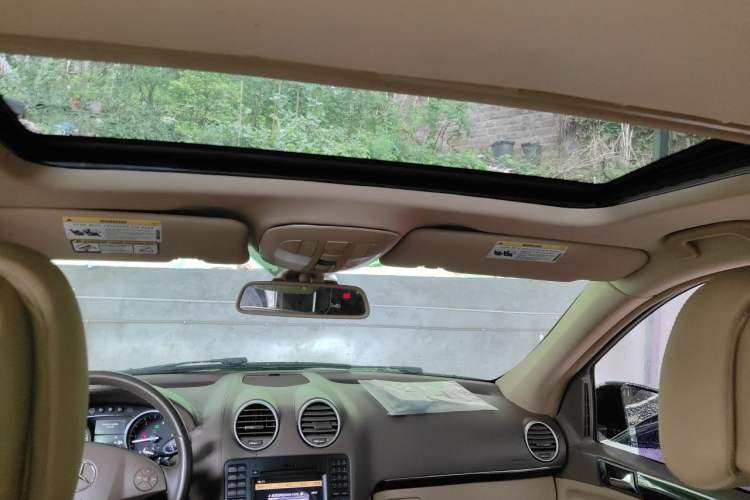 Used Mercedes-Benz GL-Class  Headliner