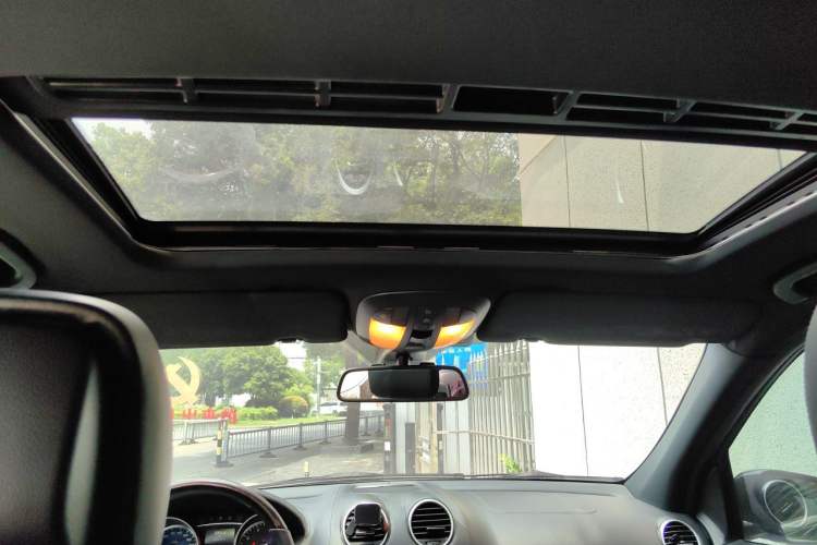 Used Mercedes-Benz GL-Class 2011 GL 450 Prestige Grand Edition Headliner