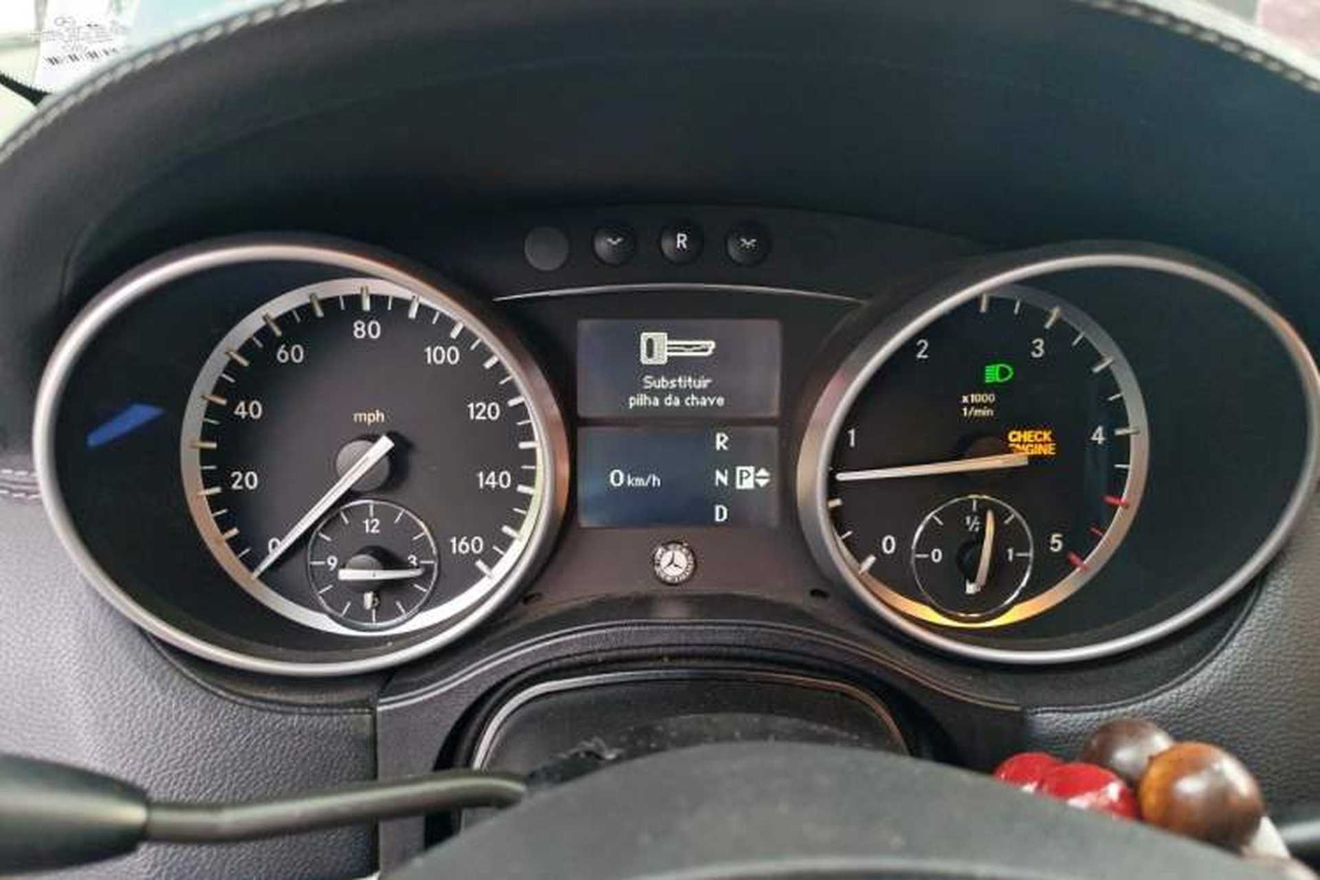 Used Mercedes-Benz GL-Class  Instrument Cluster