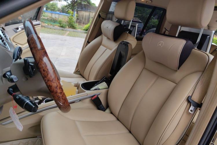Used Mercedes-Benz GL-Class  Left Front Seat