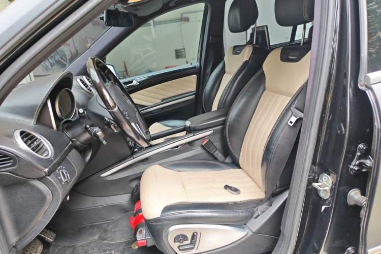 Used Mercedes-Benz GL-Class 2011 GL 450 Prestige Grand Edition Left Front Seat