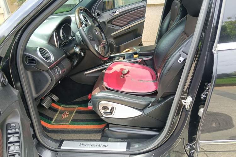 Used Mercedes-Benz GL-Class 2011 GL 450 Prestige Grand Edition Left Front Seat