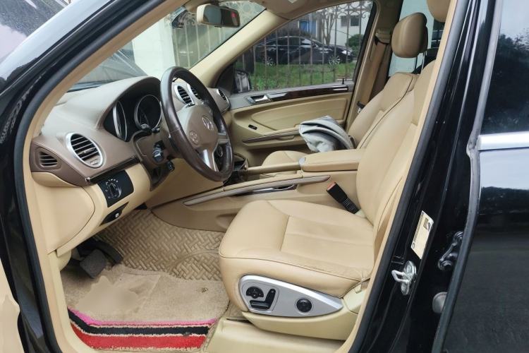 Used Mercedes-Benz GL-Class  Left Front Seat