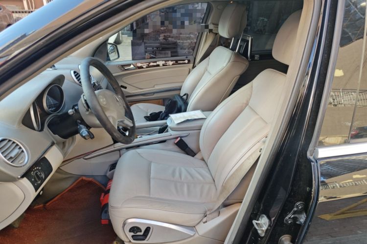 Used Mercedes-Benz GL-Class 2011 GL 450 4MATIC Prestige Edition Left Front Seat