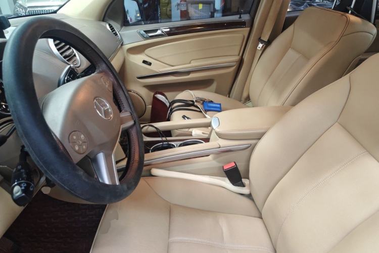 Used Mercedes-Benz GL-Class  Left Front Seat