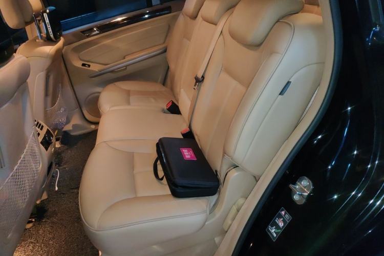 Used Mercedes-Benz GL-Class  Left Rear Seat