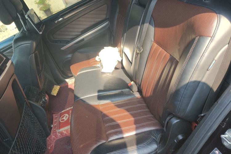 Used Mercedes-Benz GL-Class 2011 GL 450 Prestige Grand Edition Left Rear Seat