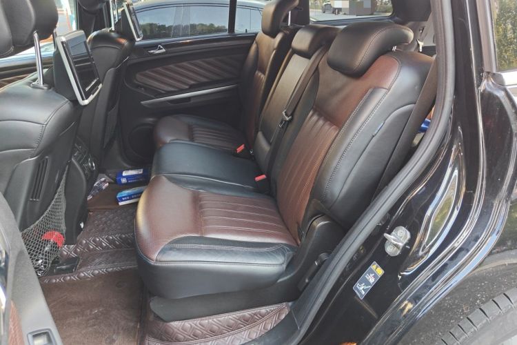 Used Mercedes-Benz GL-Class 2011 GL 450 Prestige Grand Edition Left Rear Seat