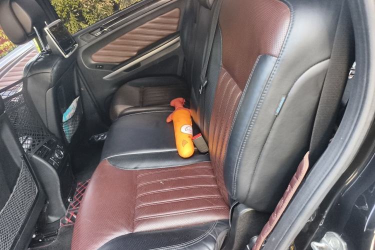 Used Mercedes-Benz GL-Class 2011 GL 450 Prestige Grand Edition Left Rear Seat