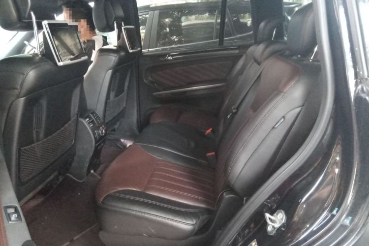 Used Mercedes-Benz GL-Class 2011 GL 450 Prestige Grand Edition Left Rear Seat
