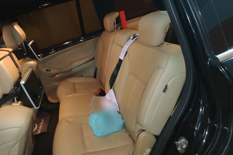 Used Mercedes-Benz GL-Class 2011 GL 450 4MATIC Prestige Edition Left Rear Seat