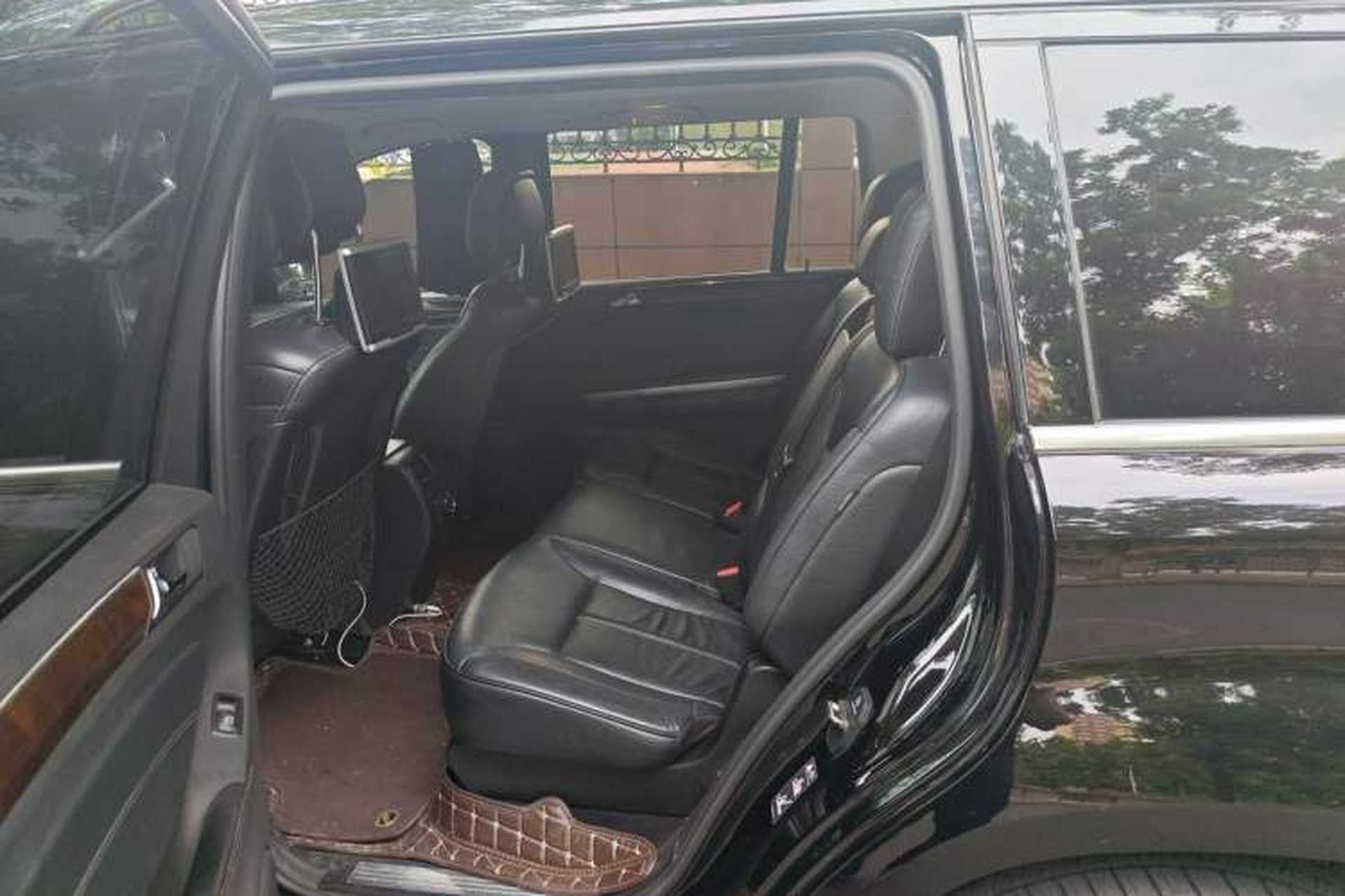 Used Mercedes-Benz GL-Class  Left Rear Seat