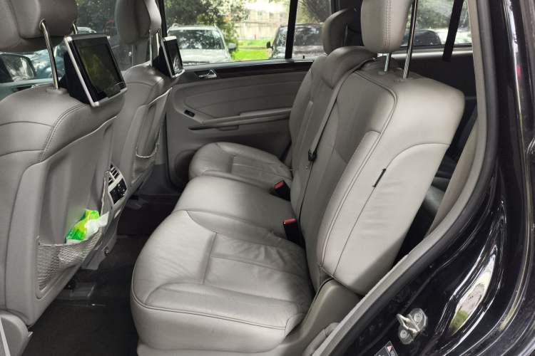 Used Mercedes-Benz GL-Class 2011 GL 450 Prestige Grand Edition Left Rear Seat