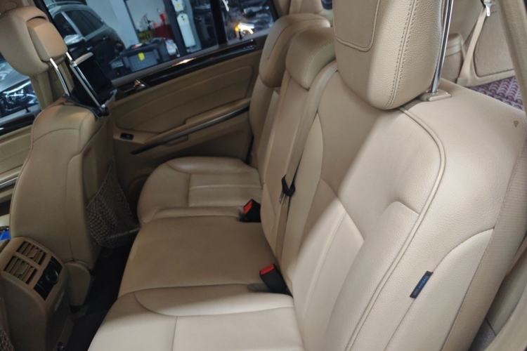 Used Mercedes-Benz GL-Class  Left Rear Seat
