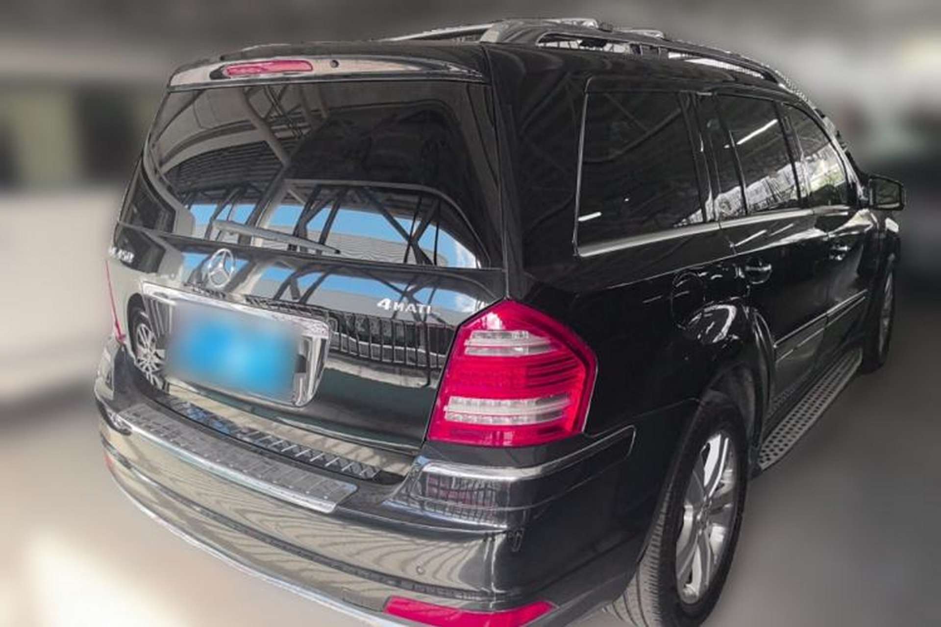 Used Mercedes-Benz GL-Class 2011 GL 450 4MATIC Prestige Edition Rear Right 45 Deg