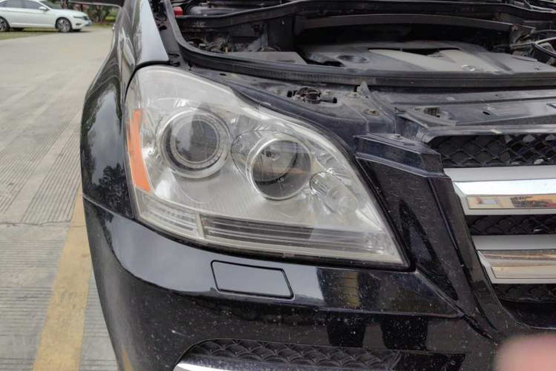 Used Mercedes-Benz GL-Class  Right Front Headlight