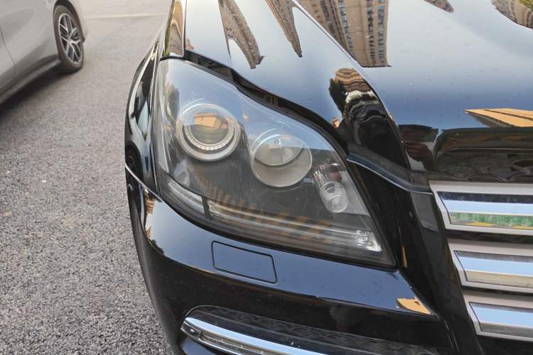 Used Mercedes-Benz GL-Class 2011 GL 450 Prestige Grand Edition Right Front Headlight