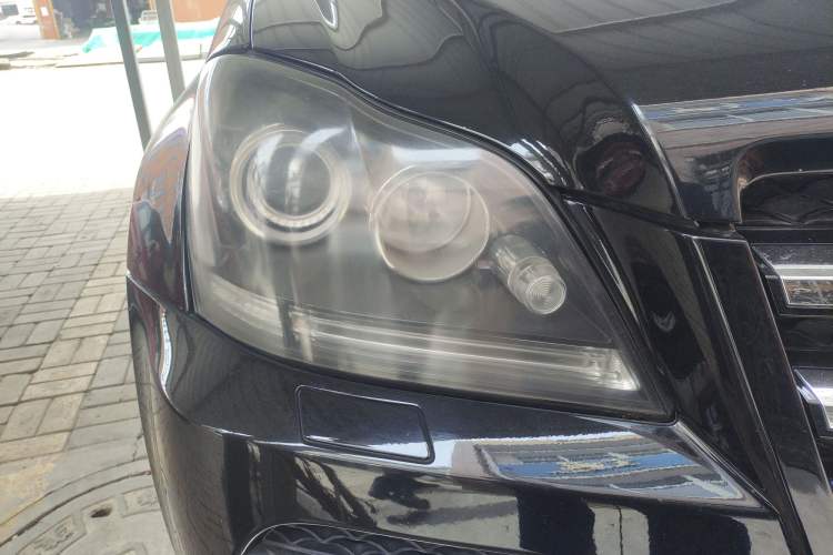 Used Mercedes-Benz GL-Class 2011 GL 450 Prestige Grand Edition Right Front Headlight