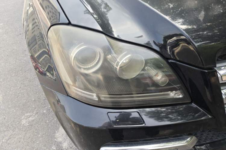 Used Mercedes-Benz GL-Class 2011 GL 450 4MATIC Prestige Edition Right Front Headlight
