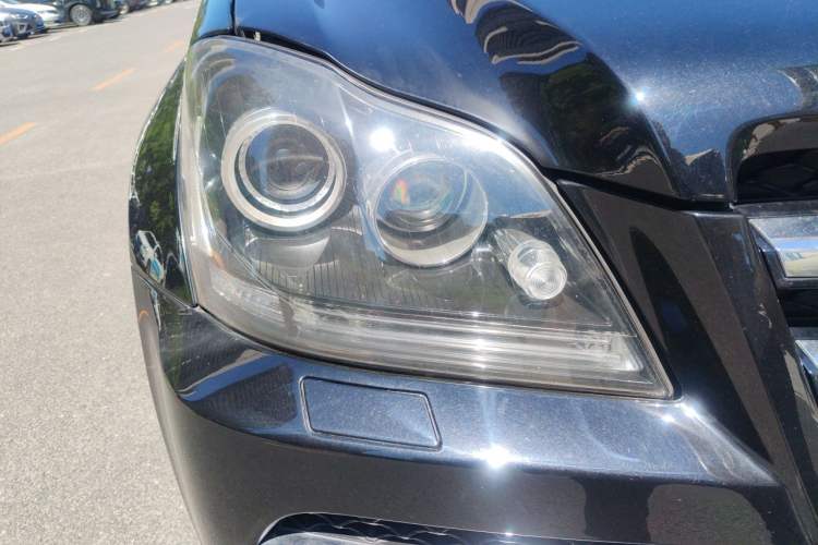 Used Mercedes-Benz GL-Class 2011 GL 450 Prestige Grand Edition Right Front Headlight
