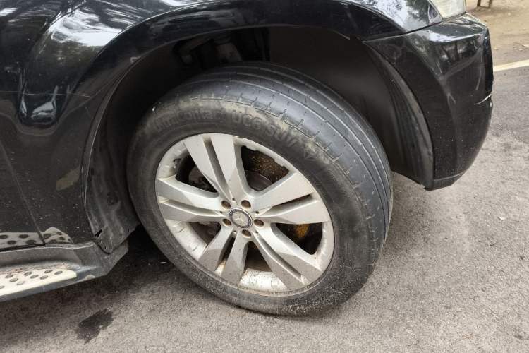 Used Mercedes-Benz GL-Class 2011 GL 450 Prestige Grand Edition Right Front Wheel Hub