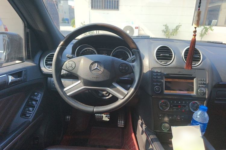 Used Mercedes-Benz GL-Class 2011 GL 450 Prestige Grand Edition Steering Wheel