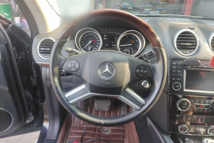 Used Mercedes-Benz GL-Class 2011 GL 450 Prestige Grand Edition Steering Wheel