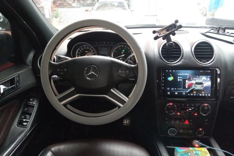 Used Mercedes-Benz GL-Class 2011 GL 450 Prestige Grand Edition Steering Wheel