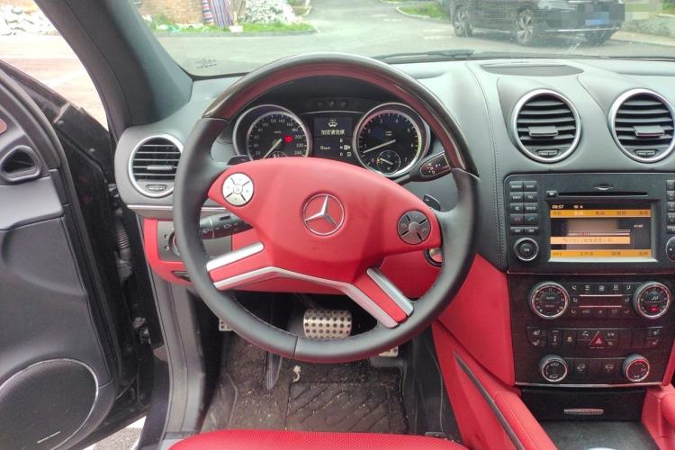 Used Mercedes-Benz GL-Class 2011 GL 450 Prestige Grand Edition Steering Wheel