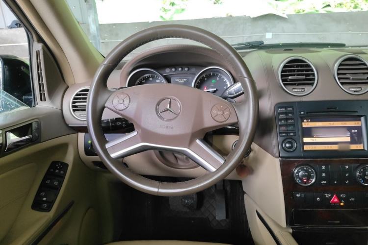 Used Mercedes-Benz GL-Class  Steering Wheel