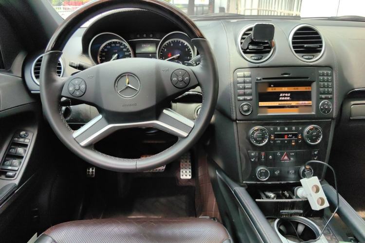 Used Mercedes-Benz GL-Class 2011 GL 450 Prestige Grand Edition Steering Wheel